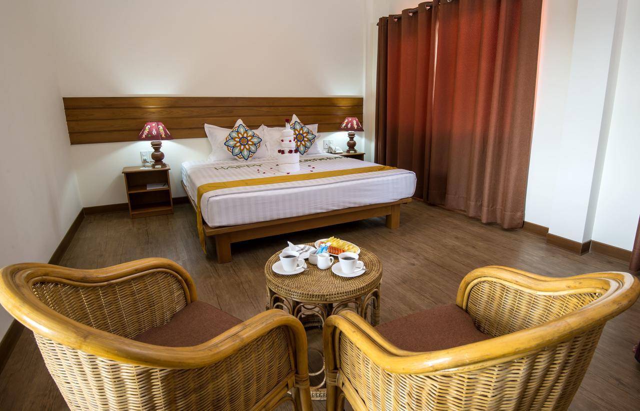 Royal Aykare Lodge Bagan Exterior foto